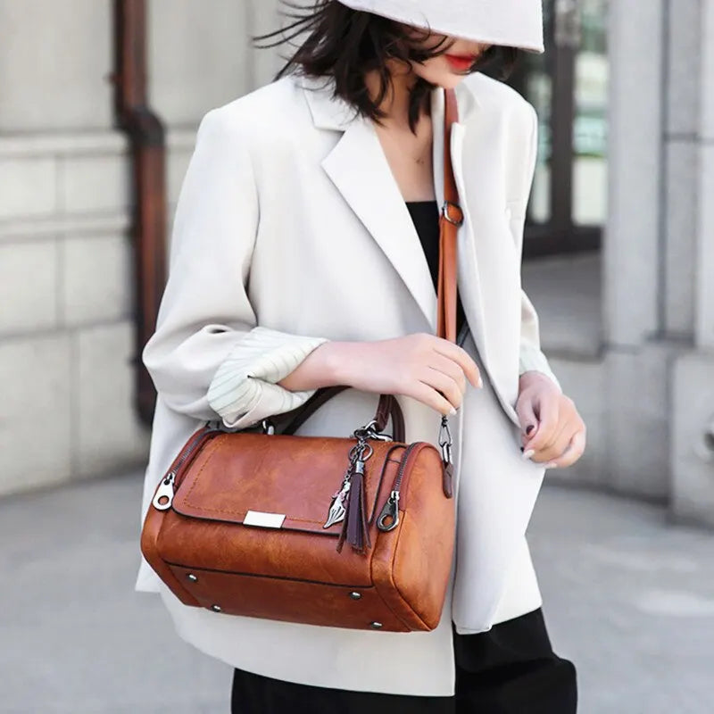 Bolsa feminina de couro Marina