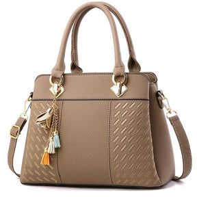 Bolsa feminina de couro transversal  Carme